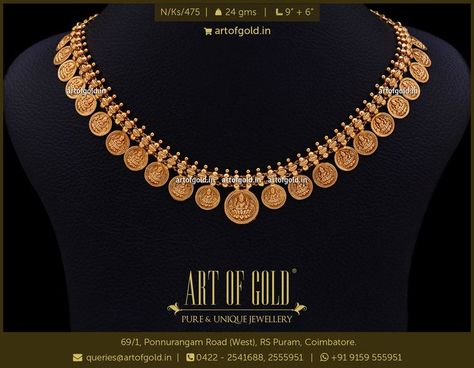 #Gold #Lakshmi #Kasu #Necklace Kasumala Designs, Kasu Bangles, Kasu Necklace, Short Gold Necklace, Collections Art, Small Earrings Gold, Temple Jewellery Earrings, Neck Pieces Jewelry, Antique Necklaces Design