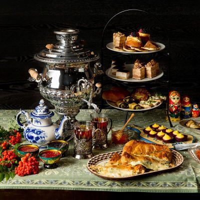 Russian Tea Time, Russian Tea Room, Russian Restaurant, Russian Party, Salmon Sandwich, Tea Bread, Russian Tea, Ukrainian Recipes, English Tea