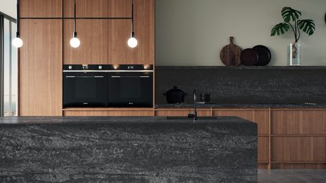 5810 Black Tempal | Caesarstone Dark Wooden Floor, Caesarstone Countertop, Caesarstone Quartz, Soapstone Countertops, Countertop Ideas, Countertop Colours, Color Catalog, Home Catalogue, Keller Williams