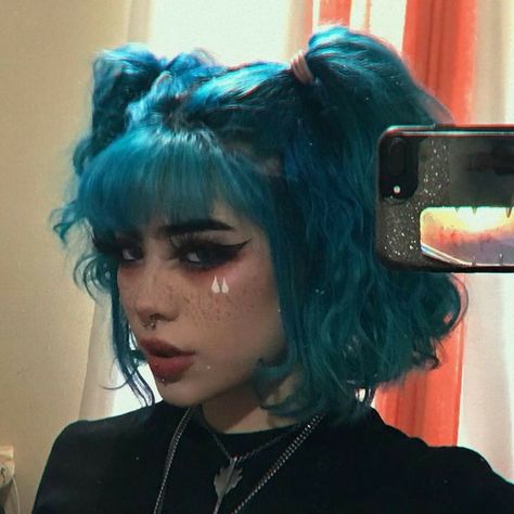 A Mirror, Hair And Makeup, Blue Hair, A Woman, Mirror, Makeup, Hair, Blue, Moka