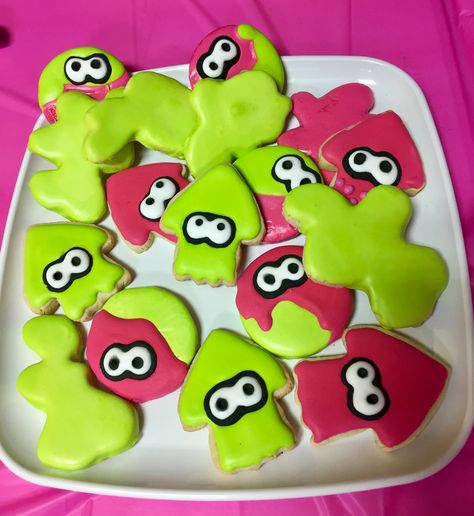 Splatoon Food Art, Splatoon Cookies, Splatoon Birthday Party Decorations, Splatoon Party Games, Inkopolis Square, Splatoon Food, Kawaii Splatoon, Danganronpa Plush, Splatoon Merch