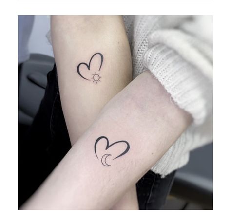 Mum And Daughter Tattoo, Matching Cousin Tattoos, Matching Friendship Tattoos, Cousin Tattoos, Couples Tattoo, Mom Daughter Tattoos, Wife Tattoo, Matching Friend Tattoos, Cute Matching Tattoos