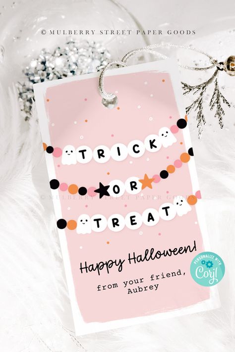 This cute and trendy gift tag is the perfect finishing touch for your Halloween goodie bags or party favors! Halloween Friendship Bracelet, Pink Halloween Party, Halloween Goodie Bags, Gift Tag Printable, Birthday Goodie Bags, Treat Gift, Halloween Party Favors, Birthday Halloween Party, Trick Or Treat Bags