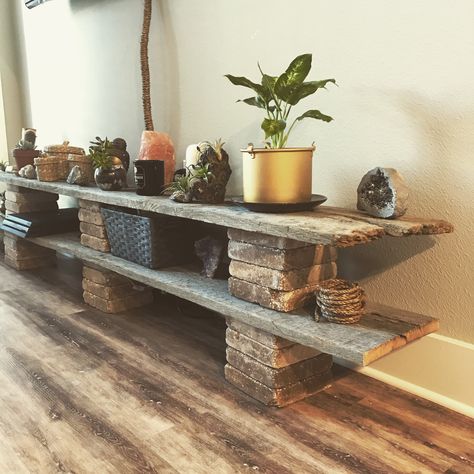 Cinder Block Shelves, Cinder Block Furniture, Brick Shelves, Low Bookshelves, Outdoor Shelves, Brick Decor, Small Apartment Interior, Garden Shelves, Barber Shop Decor