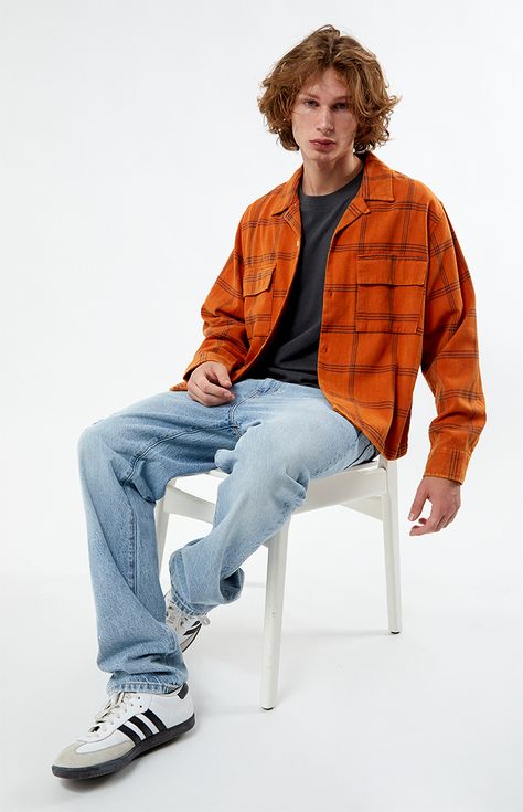 Stay stylish and comfortable with the Washed Cropped Flannel Shirt from PacSun. Featuring a trendy cropped design, a collared neckline, and flap chest pockets, this shirt boasts a classic flannel pattern and a soft, washed finish for a laid-back, vintage vibe.   	Collared neckline 	Long sleeves 	Cropped fit 	Flap chest pockets 	Flannel plaid pattern 	100% Cotton 	Machine washable 	Model is wearing size medium 	Model Measurements: 6’3” Height, 28” Waist, 33.5” Hips Pumpkin Patch Outfit Men’s, Mens Orange Outfit, Flannel Fashion Men, Orange Shirt Outfit Men, Orange T Shirt Outfit, Orange Flannel Outfit, Mens Flannel Style, Orange Shirt Outfit, Cropped Flannel