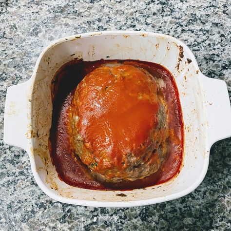 Easy Classic Meatloaf Tomato Soup Meatloaf, Best Meatloaf Ever, Meatloaf Topping, The Best Meatloaf, Classic Meatloaf, Best Meatloaf, Easy Meatloaf, Lima Beans, Macro Meals