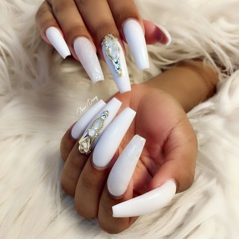 White Nails with Swarovski crystals @nailsbytdang White Nails With Gold Jewels, White Nails With Crystals, White Nails With Swarovski Crystals, White Marble Nails With Rhinestones, White Nails With Rime Stones, Matte White Nails, Extension Designs, Nail Extensions, Beauty Bar