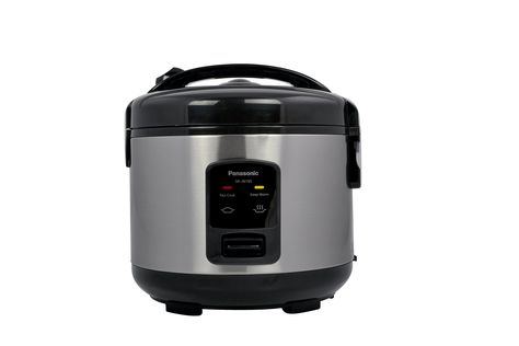 Panasonic SRJN105 5Cup Uncooked  Electric Rice Cooker and MultiFood Steamer * You can find out more details at the link of the image. (This is an affiliate link) #ricecookers Panasonic Rice Cooker, Black Cooker, Rice Cooker Steamer, Perfect Rice, Rice Cookers, Steamer Recipes, Cup Of Rice, Best Blenders, Steamed Vegetables