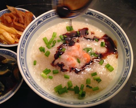 Shrimp Congee Recipe, Shrimp Congee, Soup Chicken Rice, Chinese Porridge, Chicken Congee, Shrimp Stock, Shrimp And Eggs, Century Egg, Oatmeal Porridge