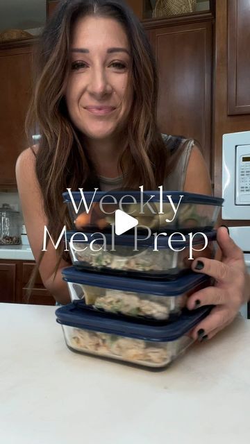 Leslie Stokes on Instagram: "Follow @leslie_stokes_ for more Meal Prep in One Hour! Over the past year I’ve been showing you guys how to get your breakfast + lunch/dinner Meal Prepped in just about one hour. It’s been a ton of fun and I’ve seen so many lives changed, I can’t wait to continue the fun in the kitchen into 2024!!! Get these recipes + all the others from this series at the link in my bio or comment “meal prep” and I’ll send them to you! LMK if you give these a try and don’t forget to follow for more! 🍴🍴🍴 #mealprep #mealprepinonehour #mealprepideas #mealpreprecipes #breakfastmealprep #healthyrecipes https://stokedathome.com/buffalo-chicken-salad-bento-box/" Leslie Stokes Recipes, Leslie Stokes, Salad Bento, Fiesta Chicken, Buffalo Chicken Salad, Dinner Box, Healthy Chicken Salad, Healing Recipes, Dinner Meal Prep