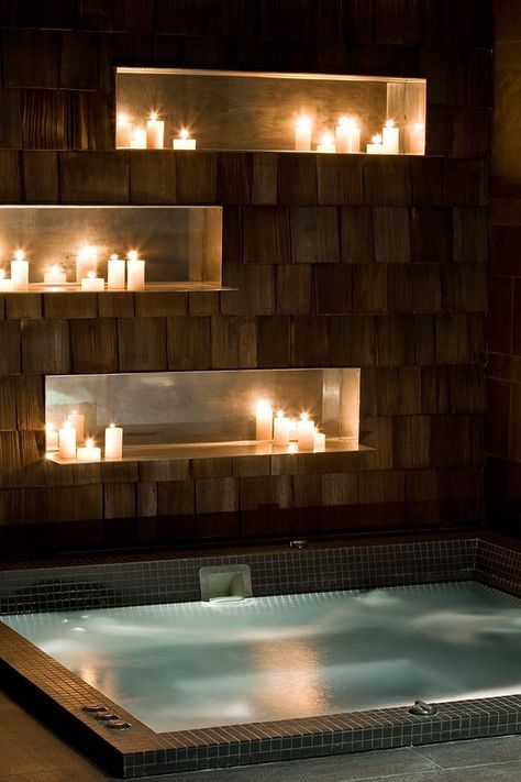 Jacuzzi Luxury, Jacuzzi Bathroom, Japanese Bathroom Design, Romantic Bathrooms, Luxury Hot Tubs, Indoor Jacuzzi, Indoor Hot Tub, Japanese Bathroom, Piscina Interior