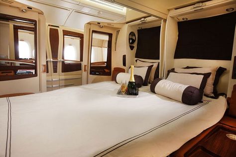 Singapore Airlines Best First Class Airline, First Class Airline, Private Jet Interior, Private Flights, First Class Flights, French Luxury Brands, Private Aircraft, Amazon Kitchen Gadgets, Health Wellbeing