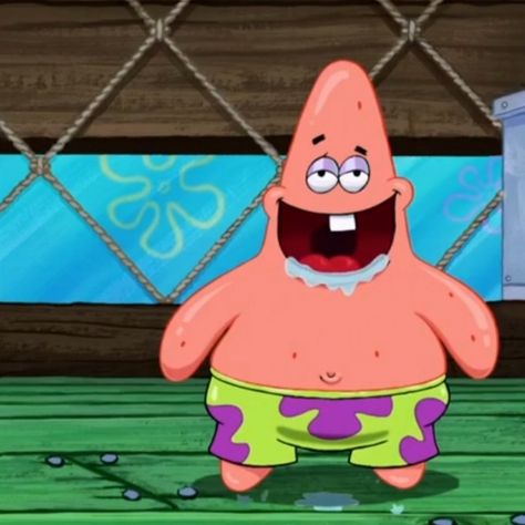 Squidward And Squilliam, Patrick With Bottle On Head, Pinhead Spongebob, Patrick Star Reaction Pics, Patrick Star Pfp, Spongebob And Patrick Matching Pfp, Patrick Pfp, Pinhead Larry, Spongebob Pfp