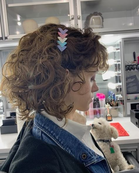 Nancy Wheeler Stranger Things, 80s Hairstyles, Stranger Things Bts, Stranger Things Season 4, Nancy Wheeler, Natalia Dyer, St Cast, Stranger Things Characters, Cast Stranger Things