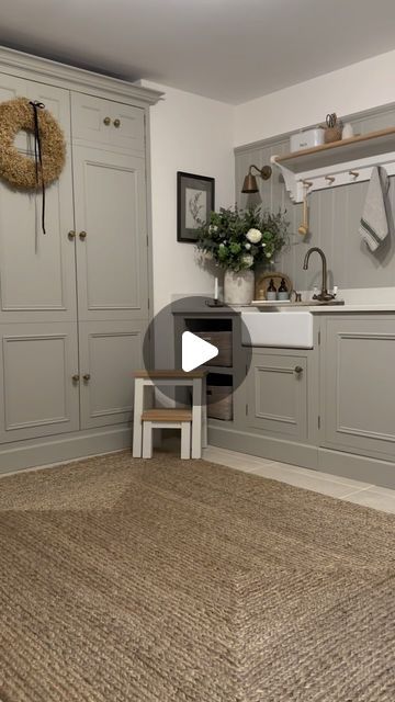 Beth Aspinall on Instagram: "Morning! Kitchen to Utility..
A little tour of our kitchen space, through to our utility. 
The kitchen & utility, were both made by @timbe.rkraft. The kitchen colour is ‘Dove Grey’ a paint colour by @neptunehomeofficial & the utility is painted in @farrowandball ‘Hardwick White’. The walls to both rooms are painted in ‘Ivory’ by @lauraashleyuk.
Have a lovely Wednesday xx

#neutralshades #neutraltones #colours #decorideas #decorlovers #tones #paint #warmtones #rooms #neutral #neutralhome #viralreels #trend #neutralshades #homeliving #homely #myinspiringinterior
#tour #inspo #kitchen #utility #countrystyle #country_features #inspire_me_home_decor #interiordecoration #instainterior
#inspiration" Utility Room Colours, Utility Boot Room, Hardwick White, Morning Kitchen, Boot Room Utility, House Laundry Room, Enjoy Your Evening, Kitchen Utility, Barn Kitchen