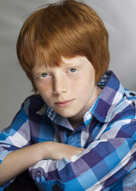 Name : Hugo Weasley  Years old : 9 House : - - - - -  Parents : Ron Weasley, Hermione Granger - Weasley Hugo Weasley, Alice Kingsleigh, Tarrant Hightopp, Hermione Malfoy, Headcanon Harry Potter, Harry Potter Next Generation, Ginger Boy, Lily Potter, Ron And Hermione