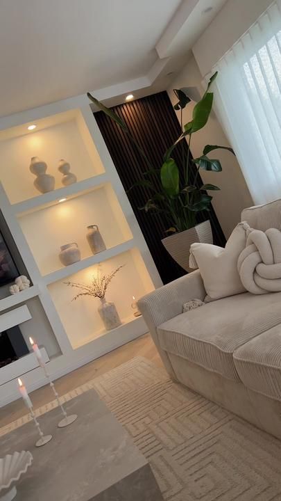 Dnevni Boravak Ideje, Centro Tv, Minimalistic Living Room, Wall Decor Living Room Modern, Dnevni Boravak, Feature Wall Living Room, Living Room Decor Neutral, Elegant Living Room Decor, Latest Living Room Designs