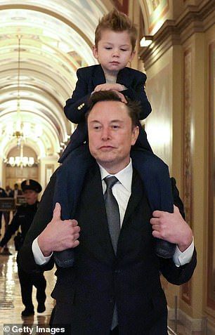 Elon Musk Sons, Super Bowl Winners, Eddie Murphy, Capitol Building, Looking Dapper, Capitol Hill, Family Affair, Second Child, Elon Musk