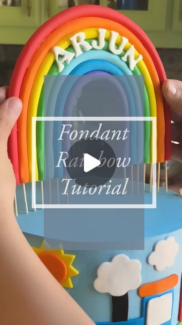 Fondant Rainbow, Rainbow Cakes, Making Fondant, Cake Artist, Fondant Tutorial, Fondant Decorations, Fondant Figures, Things To Make, Cake Decorating Tutorials