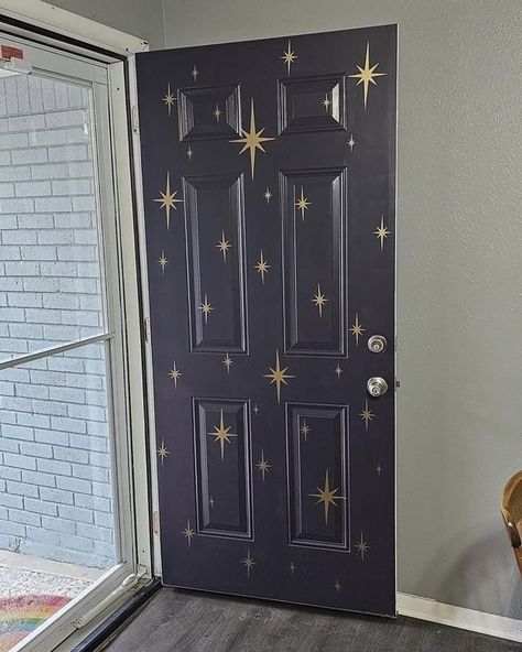 Gothic Wall Paint Colors, Tim Burton Inspired Room Decor, Bedroom Painting Decor, Fun Door Paint Ideas, Art On Doors Ideas, Whimsigoth Bedroom Blue, Purple Black And Gold Bedroom, Painting Ideas For Doors, Celestial Door