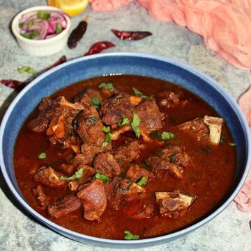 Vegetarian Vindaloo, Lamb Vindaloo Recipe, Beef Vindaloo, Curry Lamb, Mutton Keema, Lamb Vindaloo, Vindaloo Curry, Mutton Gravy, Keema Recipe