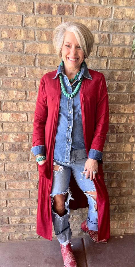 Red Long Cardigan Outfit, Red Cardigan Outfit Winter, Red Cardigan Outfit, Cardigan Outfit Spring, Kimono And Jeans, Winter Cardigan Outfit, Long Cardigan Outfit, Turquoise Cardigan, Jean Fashion