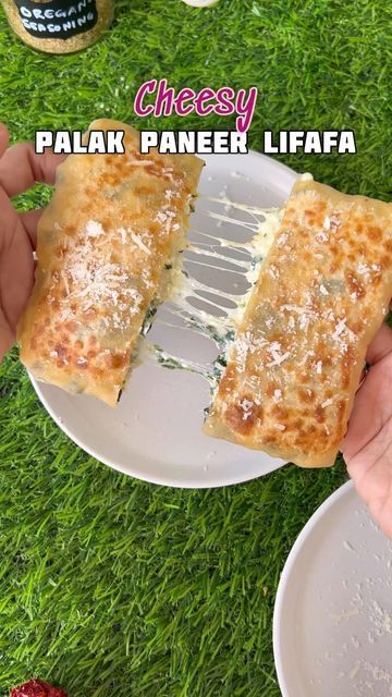 @nehadeepakshah on Instagram: "Cheesy Palak Paneer Lifafa 🧀 ! The perfect recipe a nutrition packed breakfast / snack or even a tiffin box. It doesn’t take too long to make this & needs the most basic ingredients. I ate a greek dish - Gozleme years ago in Australia & this tastes sooo similar. Filling - 4 Lifafas 1 cup Crumbled Paneer 1/2 cup Blanched Spinach 1 Small Onion Chopped Some oregano seasoning (you can simply add salt , pepper , chilli flakes also) 1 Green Chilly Some Chopped Coria Blanched Spinach, Packed Breakfast, Tiffin Box, Easy Vegetarian Dinner, Greek Dishes, Paneer Recipes, Indian Snack Recipes, Chilli Flakes, Breakfast Snacks