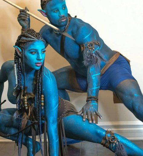 Avatar Halloween, Vi Cosplay, Avatar Cosplay, Cute Halloween Makeup, Hot Halloween Outfits, Couples Halloween Outfits, Amazing Halloween Makeup, Cute Couple Halloween Costumes, Epic Cosplay