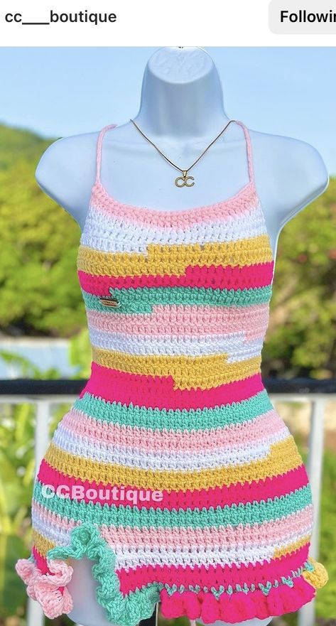 Crochet Birthday Outfit, Crochet Socks Tutorial, Crochet Swimwear Pattern, Crochet Short Dresses, Crochet Beach Wear, Crochet Outfits, Crochet Styles, Crochet Top Outfit, Quick Crochet Patterns