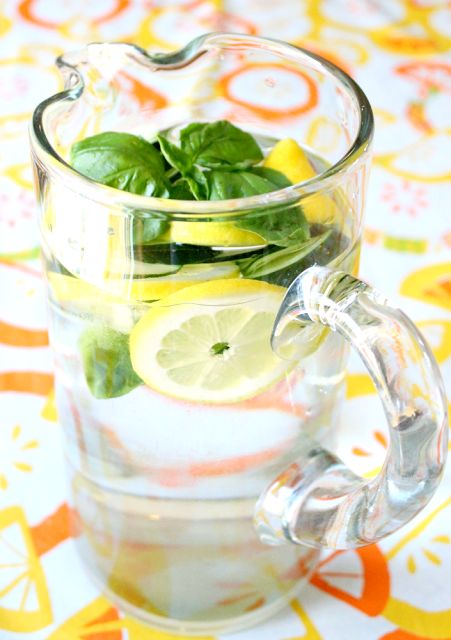 Lemon Basil Water, Basil Water, Refreshing Beverages, Lemon Cucumber, Cucumber Water, Lemon Basil, Summer Refreshments, Flavored Water, Hot Day