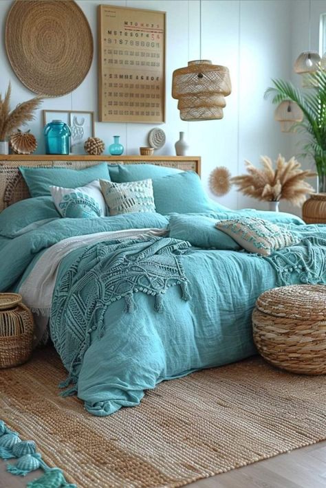 Beach Decor Bedroom Ideas, Blue Room Ideas Bedroom Inspiration, Ocean Witch Aesthetic Bedroom, Ocean Bedroom Ideas For Adults, Beach Room Ideas, Love Furniture, Blue Boho Bedroom Ideas, Coastal Apartment Decor, Beach Bedroom Ideas