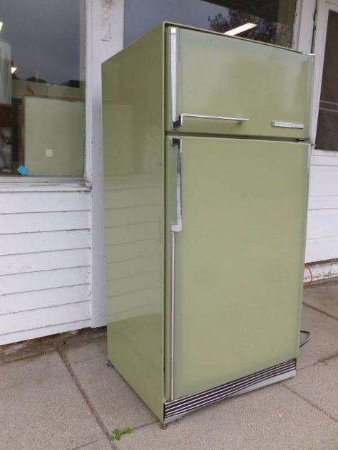 80s Fridge, 70s Refrigerator, 1930s Refrigerator, 1950 Fridge, 50s Refrigerator, Vintage Fridge, 1970s House, Retro Appliances, Vintage Appliances