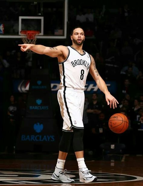 Williams calling play Deron Williams, Brooklyn Nets, Black Aesthetic Wallpaper, Black Aesthetic, Fantasy Character Design, Aesthetic Wallpapers, Brooklyn, Basketball, Character Design