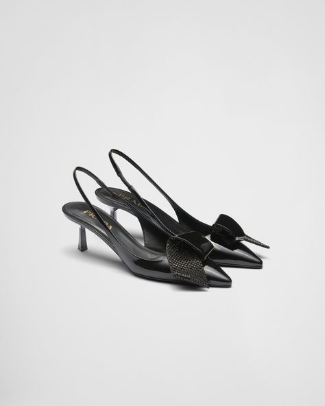 Black Patent Leather Slingback Pumps | PRADA Black Prada Heels, 90s Minimalism Fashion, 90s Minimalism, Minimalism Fashion, Prada Heels, Metal Lettering, Prada Collection, Devil Wears Prada, Lettering Logo