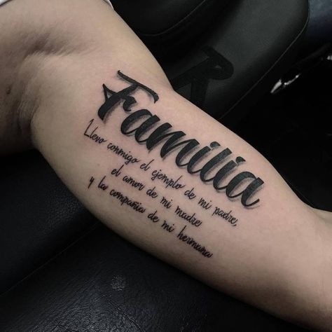 Frase: Llevo conmigo el ejemplo de mi padre, el amor de mi madre y la compañía de mi hermana - Tatuajes para Mujeres Family Tattoos For Men, Bicep Tattoo Men, Inner Arm Tattoos, Inner Bicep Tattoo, Family Tattoo Designs, Bicep Tattoo, Book Tattoo, Family Tattoos, Forearm Tattoo Men