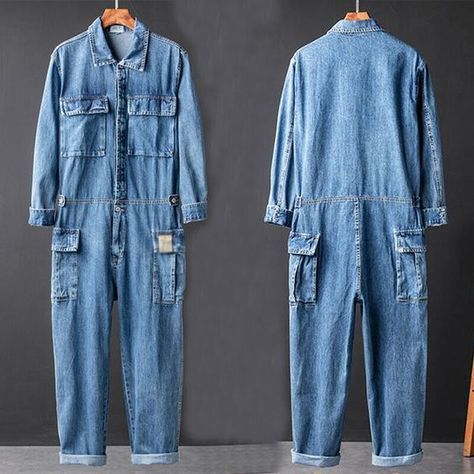 It's real super cuqui Overalls Outfit Men, Japanese Overalls, Jean Jumpsuit Outfit, Mens Jumpsuit, Overalls For Men, Coveralls Mens, Overalls Outfits, Hoodie Jumpsuit, Denim Coverall