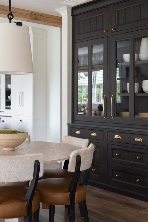 Dining Room Built In, Built In China Cabinet, Small Kitchen Storage, Black Kitchen Cabinets, Classic Kitchen, Built In Cabinets, The Dining Room, Black Cabinets, Dining Room Inspiration