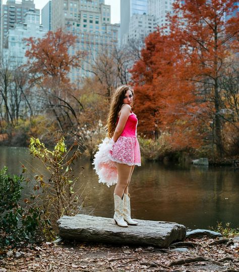 chappell roan for the 'naked in manhattan' single shoot. photographed by ryan clemens.

february 18th, 2022 Divine Goddess, Pony Club, Chappell Roan, Oldies But Goodies, Girls Dream, New Album, Manhattan, Link In Bio, Dreaming Of You