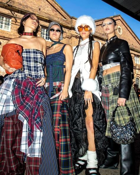 fashion week throwback ♤ friends edition ♡ Layered Fashion Street Style, Bratz Core, Punk Couture, Fashion Upcycling, Eclectic Outfits, Moodboard Fashion, Silk Sonic, Fashion Moodboard, Crazy Outfits