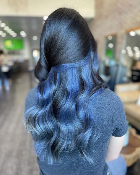 Fashion colors are extremely popular right now and blue is a top contender. Blue hair lets you have a lot of freedom due to the variety of shades that... Blue Hair Color Highlights, Dye Styles, Blue Hair Highlights, Blue Hair Color, Diy Hair Dye, Latina Hair, Highlights Ombre, Dyed Hair Blue, Hair Tint