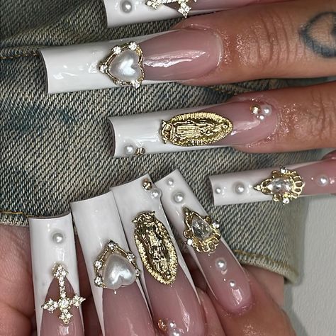 ⭐️ . #goldnails #longnails #almondnails #whitenails #nudenails #nails #nailstyle #squarenails #pinkfrenchnails #nailinspo #hellokittynails #valentinobeautypure #lanails #nailtech #nailart #whitenails #ombrenails #airbrushnails #glitternails #pinknails #chromenails Angel Acrylic Nails, Angel Nails Acrylic, Pink French Nails, Angel Nails, La Nails, Airbrush Nails, Basic Nails, Hello Kitty Nails, Acrylic Nails Coffin Pink