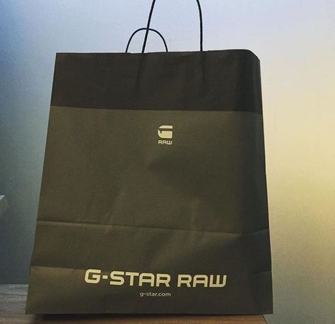 G-Star RAW | Details Gstar Raw, Raw Papers, Raw Denim, G Star Raw, Paper Shopping Bag, Stars, Quick Saves