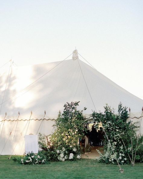 Extra large broken flower arch for a quintessential marquee wedding reception at The Ridgeway Barns in Wiltshire. Marquee Entrance, Marquee Wedding Reception, Marquee Wedding Inspiration, Wedding Marquee, Reception Entrance, Cascading Flowers, Flower Arch, Barn Reception, Farm Wedding Venue