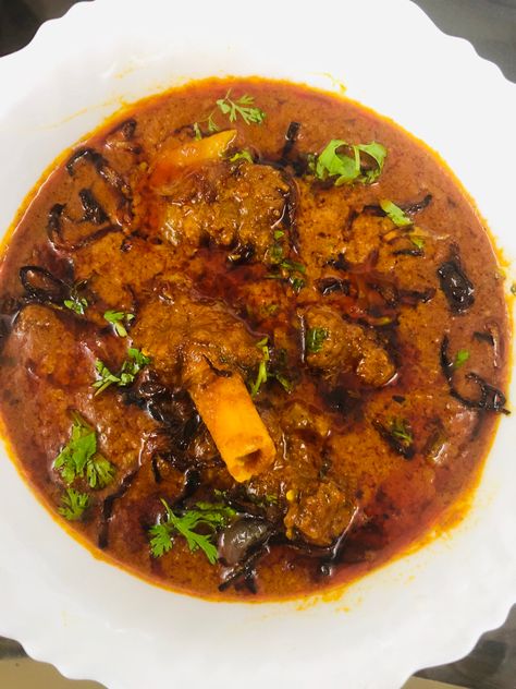 #muttoncurry #korma #muttonrecipes #mutton #curry Herbal Chicken Soup, Mutton Korma, Mutton Curry Recipe, Mutton Curry, Scrumptious Food, Mutton Recipes, Desi Food, Food Pics, Favorite Meals