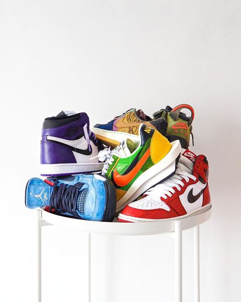 Sneaker Store Aesthetic, Shoe Styling, Spring Campaign, Sneakers Wallpaper, Sneaker Posters, Sneaker Culture, Outing Outfit, Nike Design, Nike Snkrs