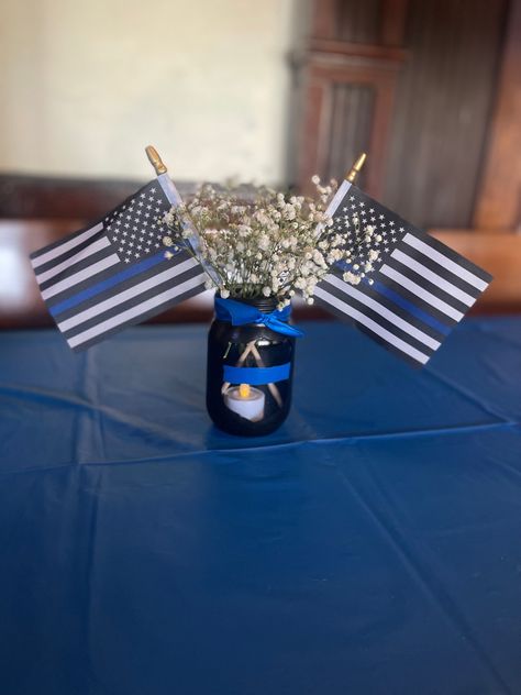 Police center piece Police Graduation Centerpieces, State Police Retirement Party Ideas, Police Gala Decorations, Police Memorial Ideas, Law Enforcement Table Centerpieces, Police Banquet Centerpieces, Police Table Decorations, Police Retirement Centerpieces, Police Banquet Decorations