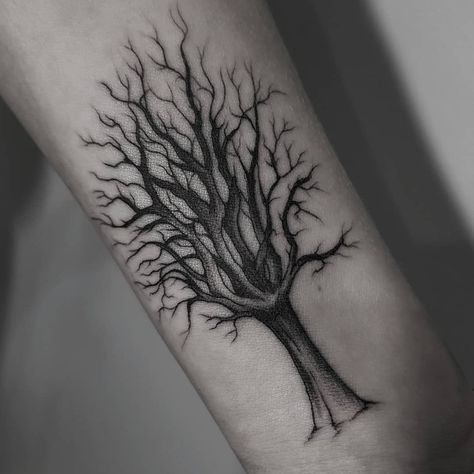 Trees Tattoo, Explore Tattoo, Diamond Tattoos, Book Tattoo, Tree Tattoo, Tattoo Photo, Maple Leaf Tattoo, Blackwork, Triangle Tattoo