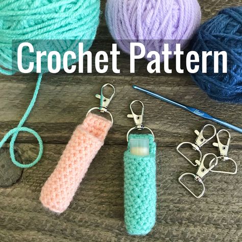 Woman Hobbies, Lip Balm Keychain, Chapstick Holder Keychain, Crochet Water Bottle Holder, Chapstick Lip Balm, Learn Crochet, Keychain Pattern, Cozy Crochet Patterns, Elderly Woman