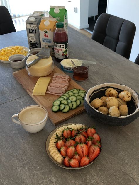 Swedish Breakfast, Nordic Food, Swedish Food, Swedish House, Swedish Recipes, Delicious Food, Oats, Stockholm, Sweden