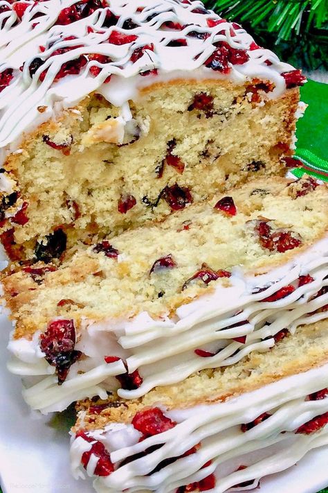 Cranberry Bliss Bread, Cranberry Recipes Dessert, Cranberry Bread Recipes, Cranberry Bliss, Pembuat Roti, Cranberry Orange Bread, Holiday Bread, Christmas Bread, Cranberry Bread